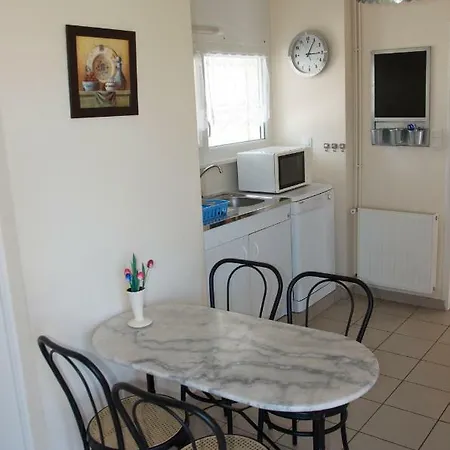 Feriehus Les Pins *